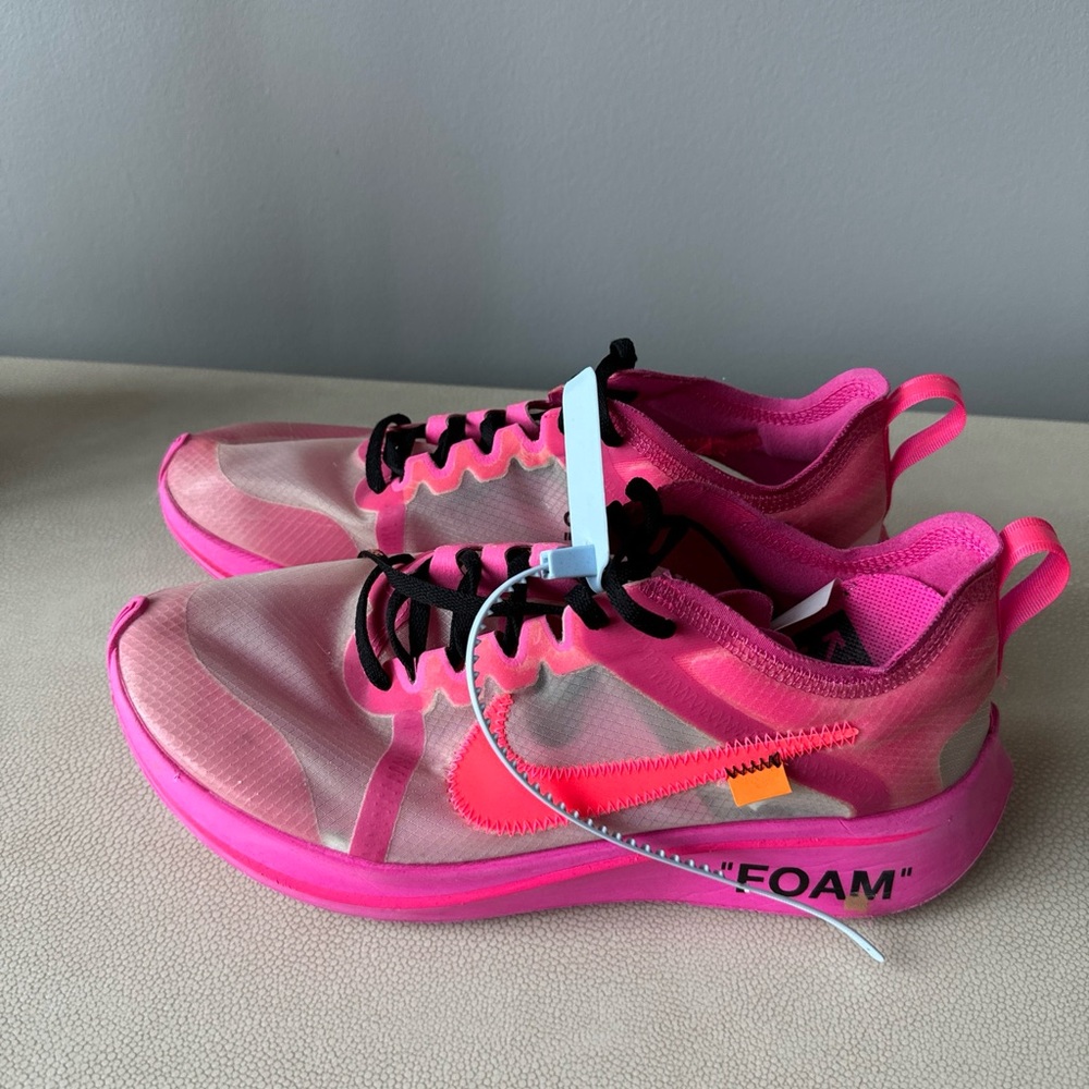 Women’s Nike Zoom-Fly Off-White Pink